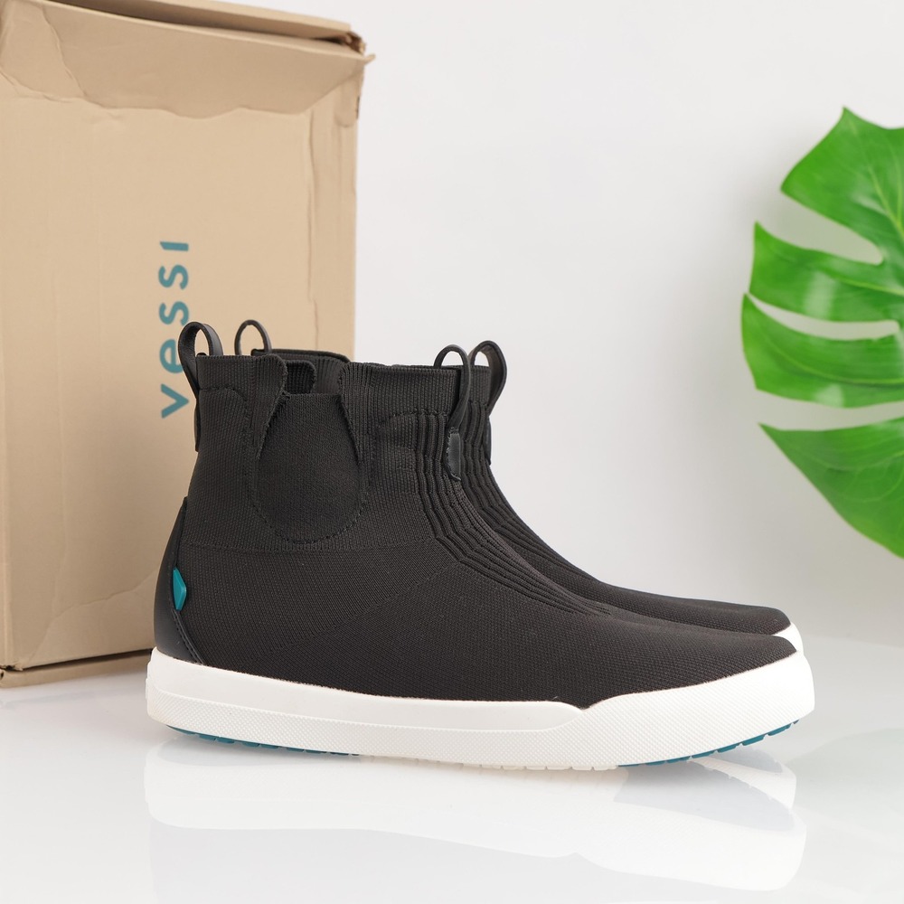 Vessi Womens Weekend Chelsea Boots Size 10 Black Waterproof Pull On Sneaker Shoe